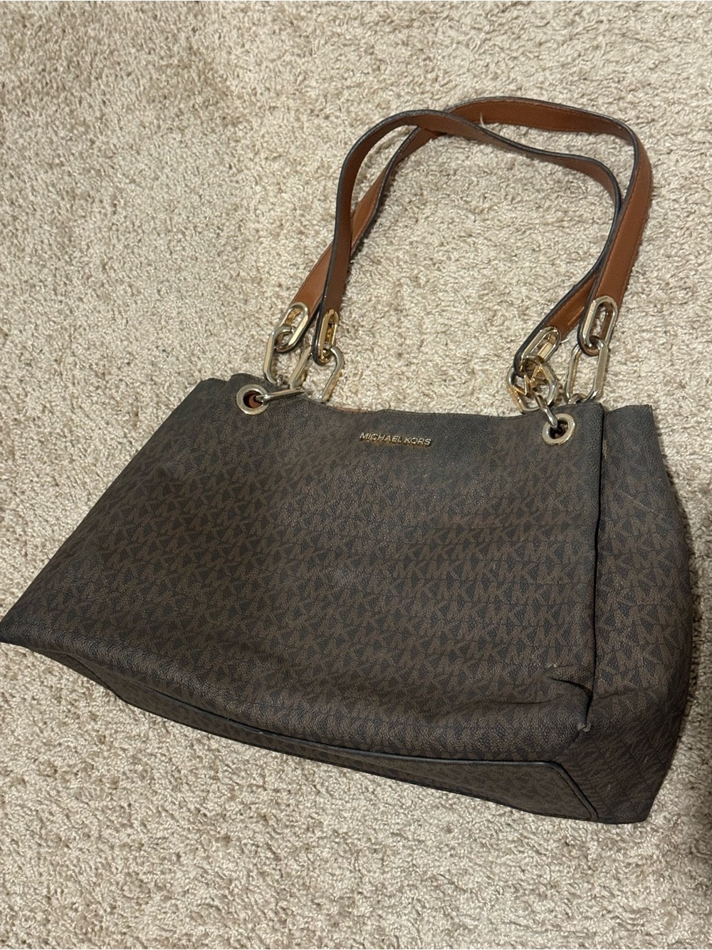 Michael Kors Trisha Large Logo Shoulder Bag